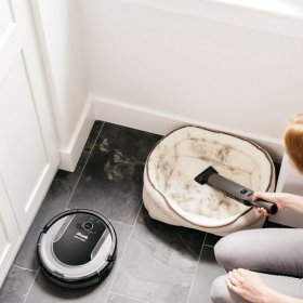 SHARK ION Robot Vacuum Cleaning System with Detachable Hand Vacuum, S86 with Wi-Fi - RV850WV